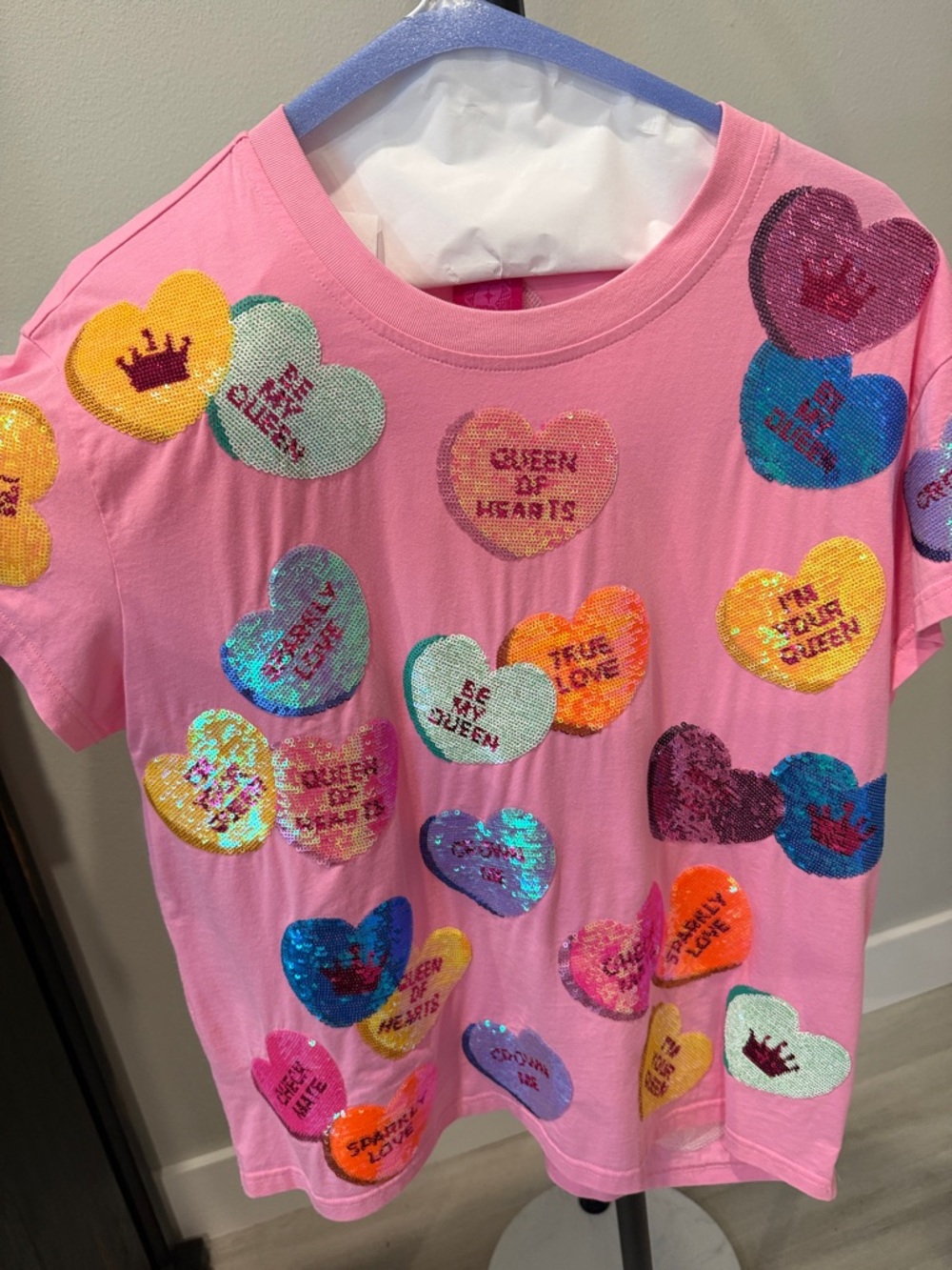 QUEEN OF SPARKLES Pink Sequin Heart Patch Tee